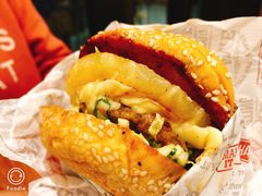 -The Habit Burger Grill 哈比特汉堡(爱琴海店)