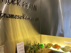 -大头虾越式风味餐厅(光明广场店)