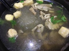 全套鸭血粉丝-百年尹氏汤包(湖南路狮子桥店)