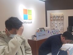 -微软授权专卖店(陆家嘴中心店)