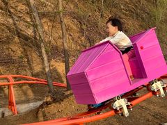 -欢乐松鼠谷