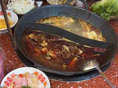 -赵美丽·重庆社区火锅·直营店(火车东站·中豪国际店)