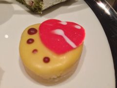 iphone_upload_pic-LONG BAR 廊吧(外滩华尔道夫酒店)