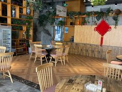 -香山湖家家宴(中山陵店)