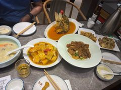-闫府私房菜·百年鲁菜(恒隆店)