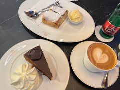 -Cafe Sacher(WIEN)