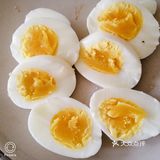 鸡蛋火腿番茄三明治—橙色的初夏早餐