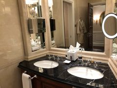 -广州富力丽思卡尔顿酒店