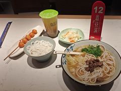 -鑫花溪牛肉米粉(凤凰街创始总店)