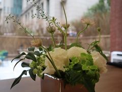 -潮一不贰·法式甜品·生日蛋糕·西式简餐(外滩店)