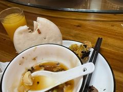 -芦茨金富饭庄·25年老字号·专做稻草鸡