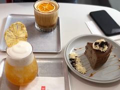 -72 COFFEE(东朝阳路店)