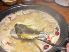 -佬土鹅肠火锅(解放路店)