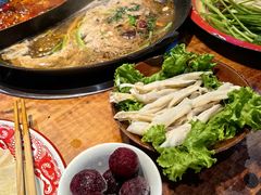 -楠火锅(哈尔滨金爵万象店)