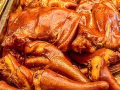 -老鼎万春卤菜(五代传承创始老店)