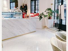 -Fridi Patisserie Cafe