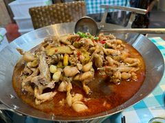 -昱龙大盆牛蛙馆(三兴街总店)