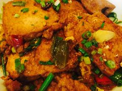 -闯关东东北农家菜(崂山石老人店)