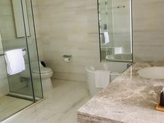 -上海宝华万豪酒店
