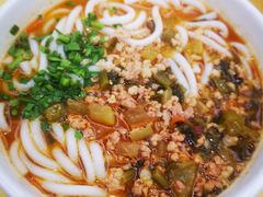 小锅米线-蝴蝶泉宾馆-中餐厅