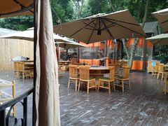 -二荆条·蜀鲜汇城市森林火锅