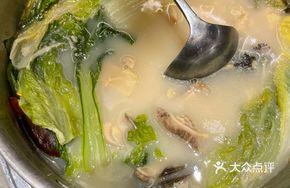 Bamboo Mushroom Pig's Trotter Chicken Soup (6-inch Pot)