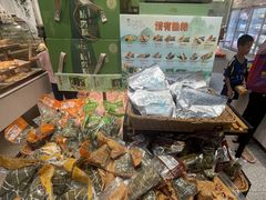 -Caidie Bakery采蝶轩(百越店)