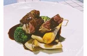 Thick-cut French Filet Mignon Steak