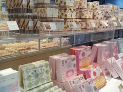 零售区-好利来(新华百货店)