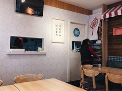 大堂-轻蔬不用等·素食(江苏路店)
