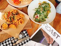 -ROAST coffee & eatery