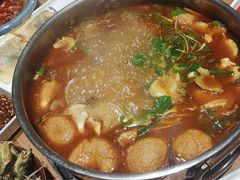 -黔诚多彩火锅(甲秀楼店)