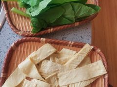 -阿婆情腊排骨火锅(金虹路店)