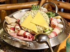 -恩你小木屋·韩式料理(假日广场店)