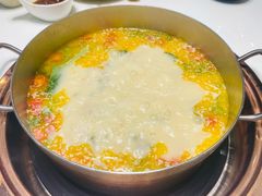 -洪氏嗨捞·猪肚鸡火锅(阳光天地店)