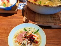 -芸南道·过桥米线(昆明老街旗舰店)