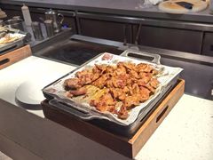 -蓉城四海黑牛烤肉海鲜自助餐厅(宜兴宝龙店)