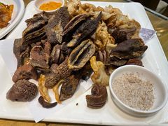 -大宝全猪馆(南京路店)