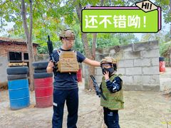 -东湖小天池真人CS彩弹野战基地