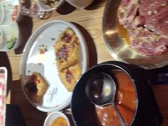 -青瓦餐厅·生鱼片·韩园烤肉(西塔店)