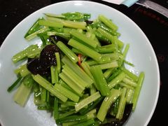 -雪野鱼头大王邢府公老店(雪野湖店)