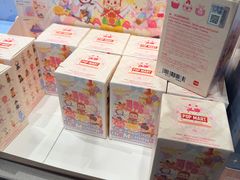 -泡泡玛特POPMART (北京超极合生汇店)