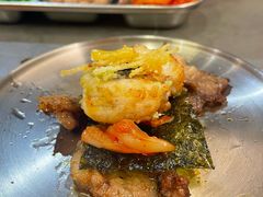 -围炉肉舍•炭烤活鳗•丹东海鲜烤肉(步行街店)