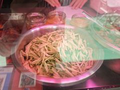 -老王芙蓉蛋卷饼(万达店)