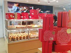 面包甜点陈列柜-好利来(欧亚商都店)
