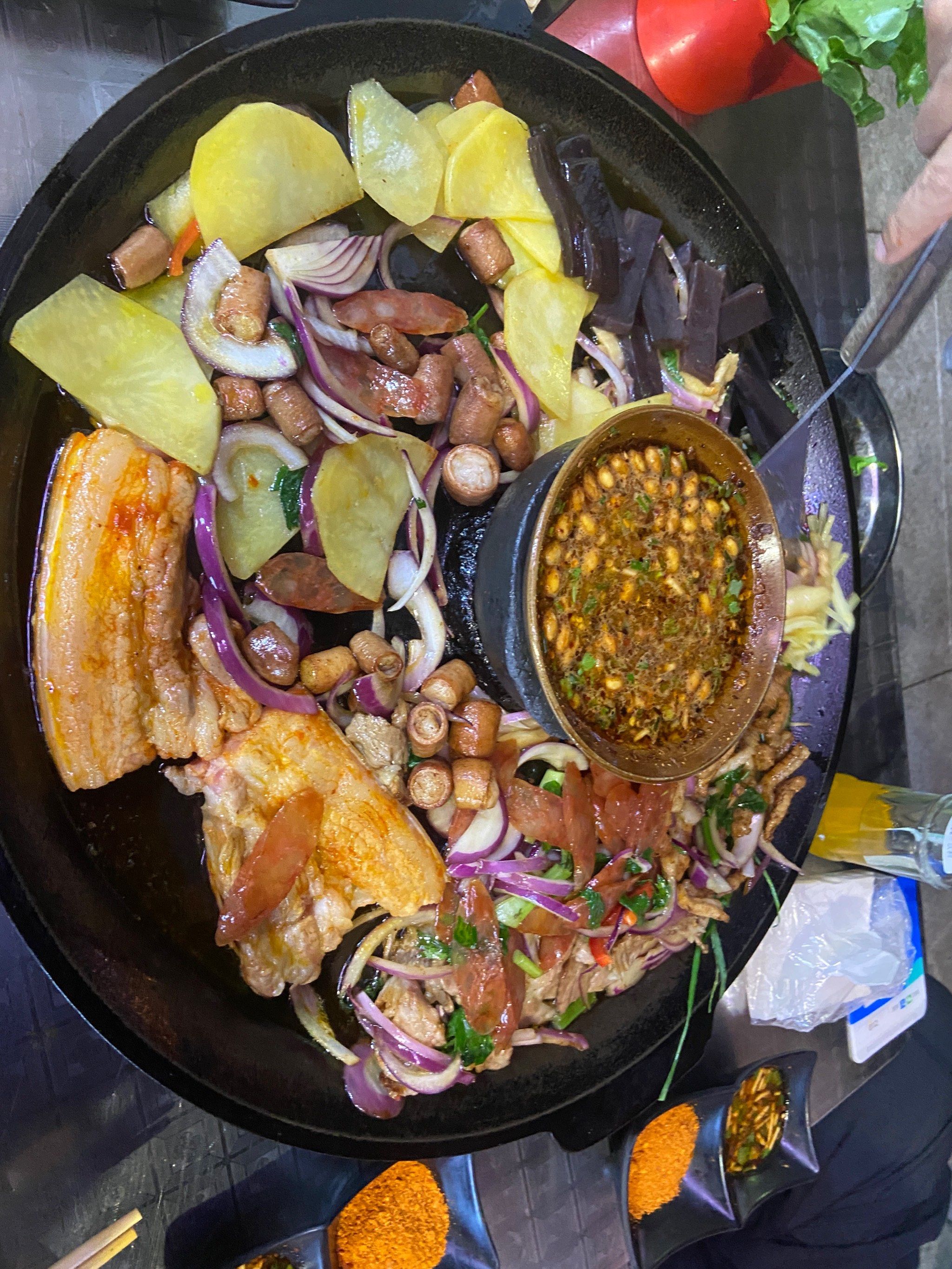 花果园附近好吃的土烙锅