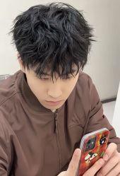 -藤野造型烫发染发