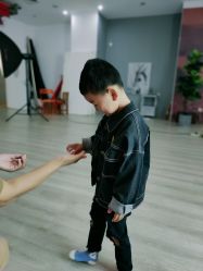 -格林童趣专业儿童摄影(公益西桥店)