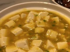 蟹粉豆腐-京城小江南·北京烤鸭·江南土菜·白鱼(中关村店)