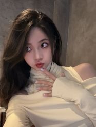 -花岐款式专研健康美甲沙龙